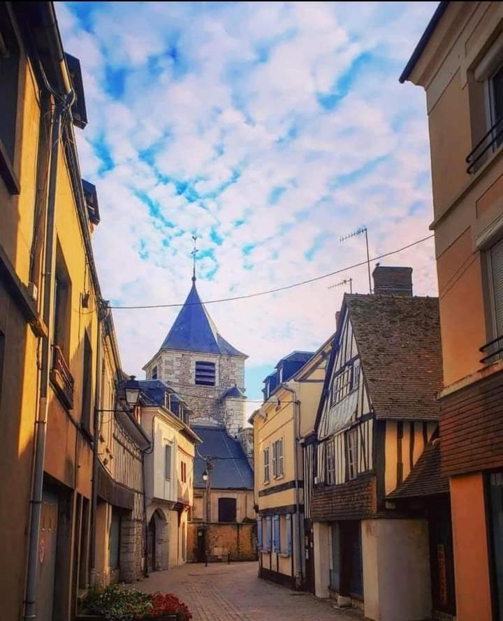 Cote Chateau Gaillon エクステリア 写真